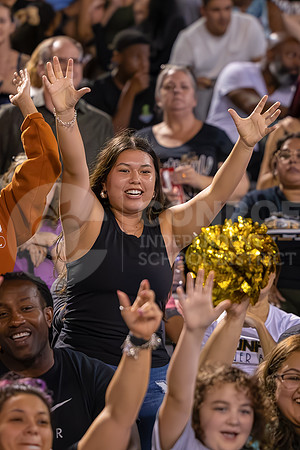 240830 Elsik vs CHS Football - Ainsley Stewart-118