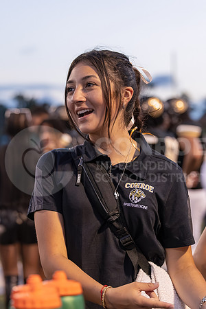 240830 Elsik vs CHS Football - Ainsley Stewart-77