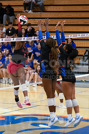 240917 ORHS vs GOHS VB - Emma Warzon-23