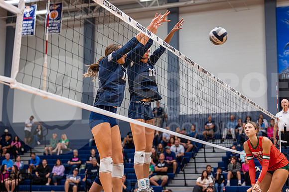240917 TWHS vs CPHS Volleyball - Taryn Farnsworth-61