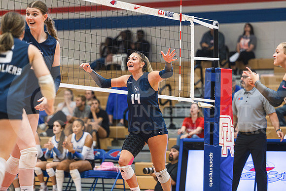 250826 CPHS vs ORHS Volleyball - Noah Edwards-23