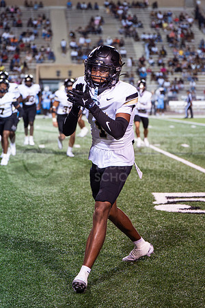 250828 CHS vs Elsik Football - Natalya Chicas-24
