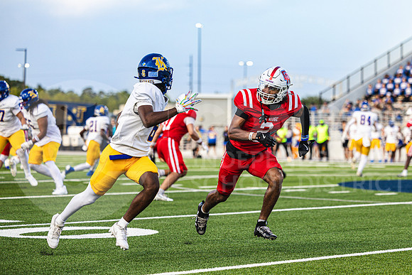 250829 Klein vs Oak Ridge Football - Noah Edwards-89