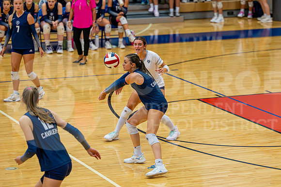 250826 Oak Ridge vs CPHS Volleyball - Louis Plantenga-32