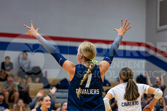 250826 Oak Ridge vs CPHS Volleyball - Louis Plantenga-39