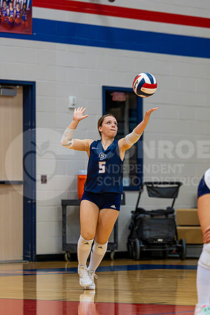 250826 Oak Ridge vs CPHS Volleyball - Louis Plantenga-57