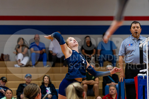 250826 Oak Ridge vs CPHS Volleyball - Louis Plantenga-60