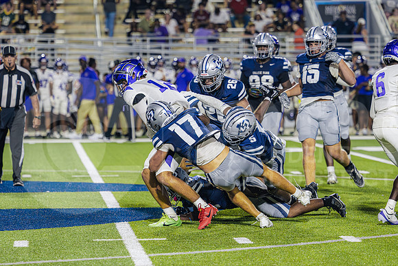 250905 CPHS vs Klein Cain Football - Louis-41