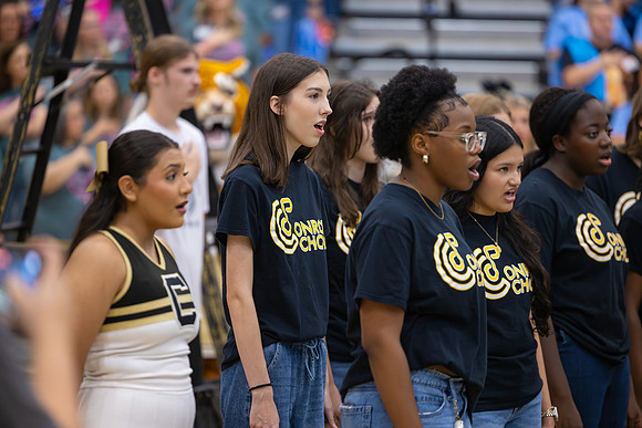 250808 CHS (Peet) Feeder Pep Rally-21