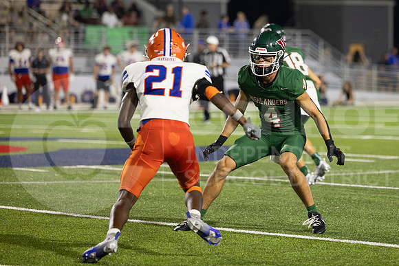 250912 Grand Oaks vs The Woodlands Football-69