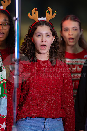 241205 Holly Jolly Jingle-101