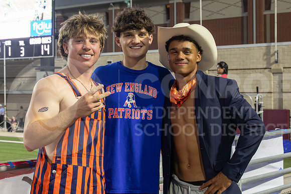 250918 Cleveland vs Grand Oaks Football-37