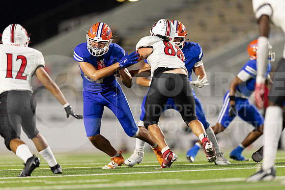 250918 Cleveland vs Grand Oaks Football-42