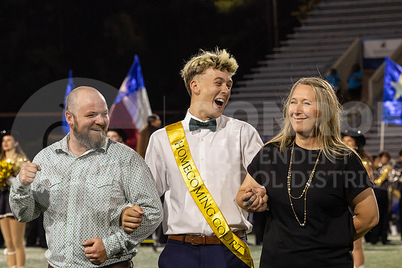 250922 New Caney vs Conroe Football-38