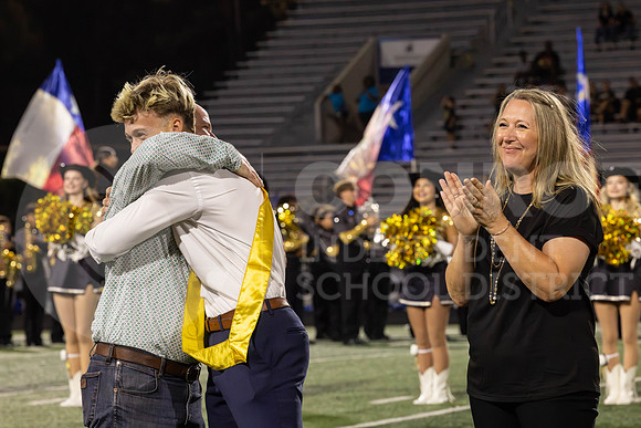 250922 New Caney vs Conroe Football-40