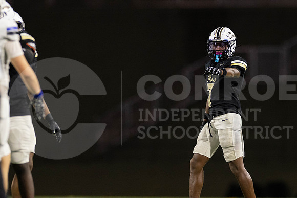 250922 New Caney vs Conroe Football-70