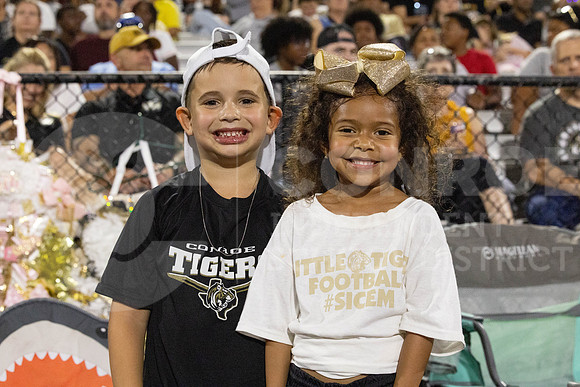250922 New Caney vs Conroe Football-77