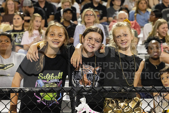 250922 New Caney vs Conroe Football-76