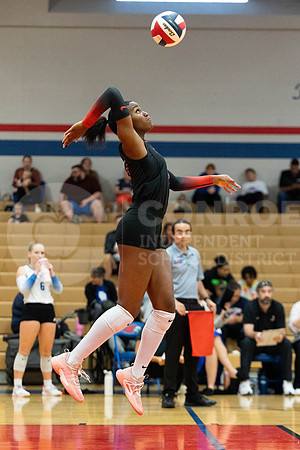 250916 Willis vs Oak Ridge volleyball - Kaden Salinas-24