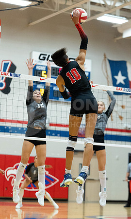 250916 Willis vs Oak Ridge volleyball - Kaden Salinas-28