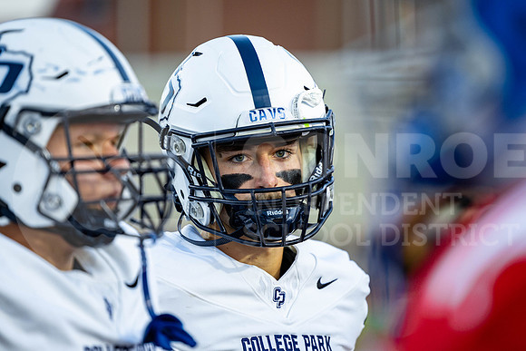 250919 College Park vs Oakridge Football - Landen Allen-15