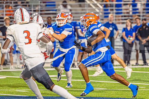 250918 Cleveland vs Grand Oaks Football - Louis Plantenga-26