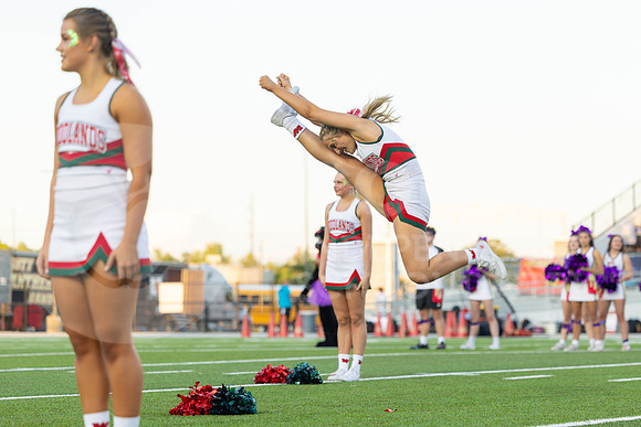 250926 Caney Creek vs The Woodlands Football-22