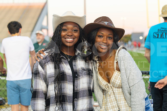 250926 Caney Creek vs The Woodlands Football-50