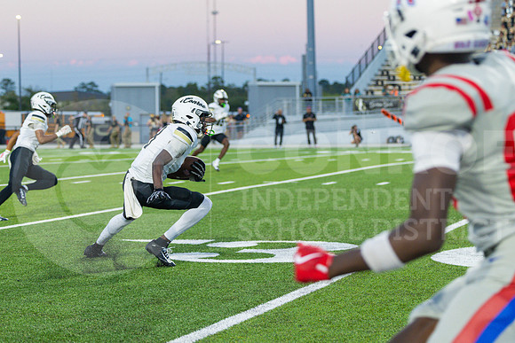 251002 Conroe vs Oak Ridge Football-16