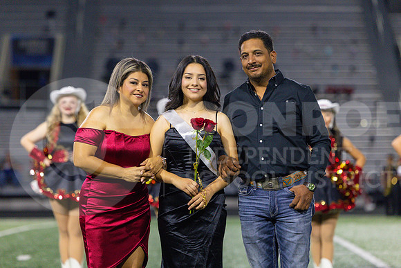 251003 Cleveland vs Caney Creek Football-41
