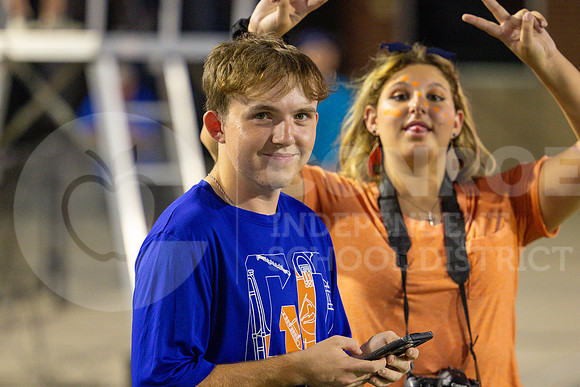 251003 New Caney vs Grand Oaks Football-28