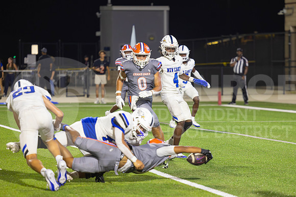 251003 New Caney vs Grand Oaks Football-37