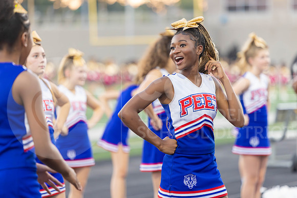 251009 Grand Oaks vs Conroe Football-15