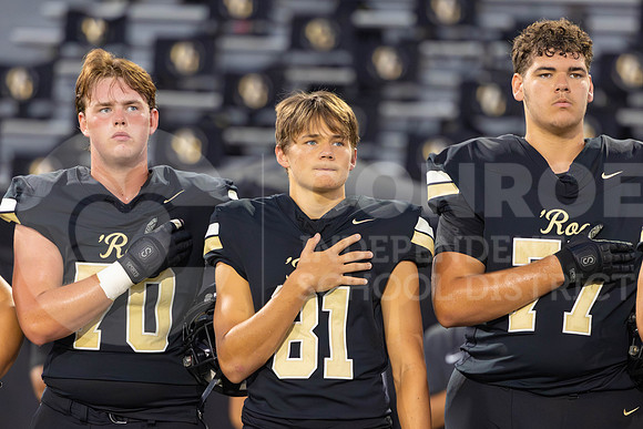 251009 Grand Oaks vs Conroe Football-29