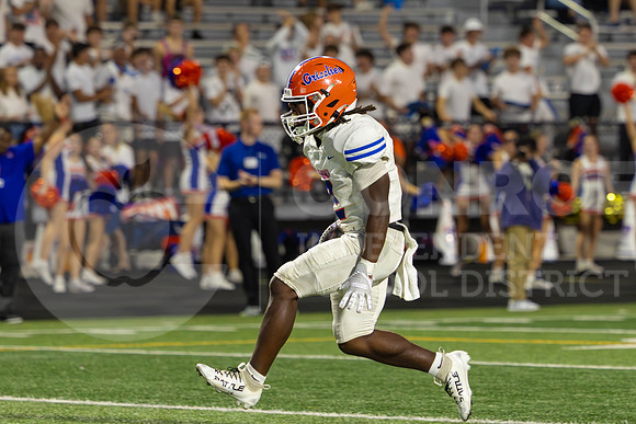 251009 Grand Oaks vs Conroe Football-37