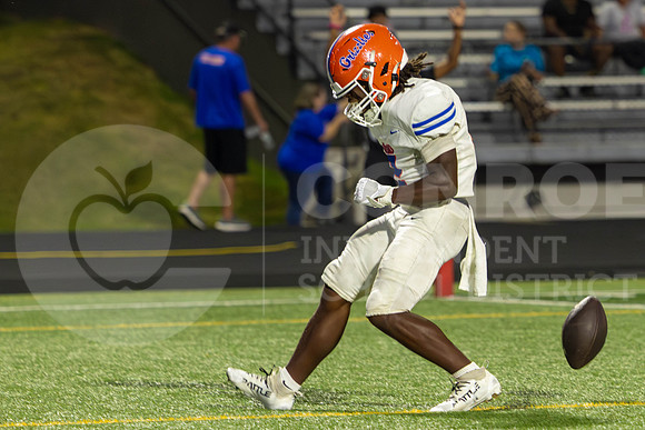 251009 Grand Oaks vs Conroe Football-38