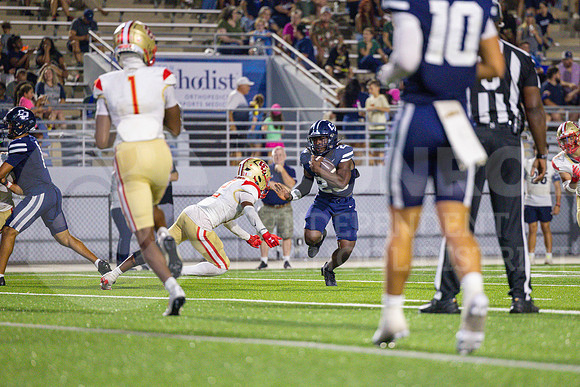 251009 Caney Creek vs College Park Football-61