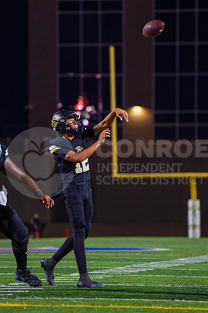 251009 Grand Oaks vs Conroe - Natalya Chicas-24