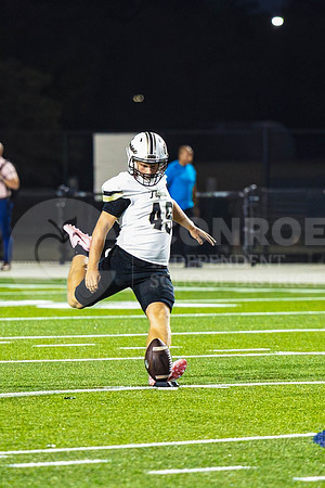 251002 Conroe vs Oak Ridge football - Noah Edwards-72