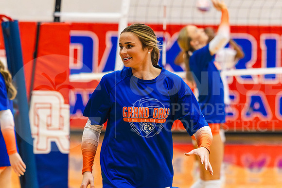 251014 Grand Oaks vs Oak Ridge Volleyball - Noah Edwards-3