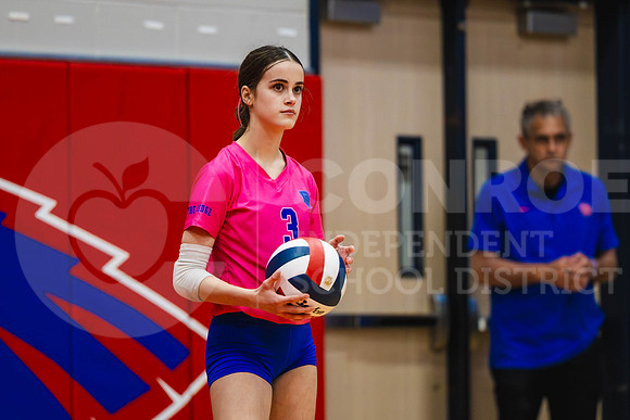 251014 Grand Oaks vs Oak Ridge Volleyball - Noah Edwards-29