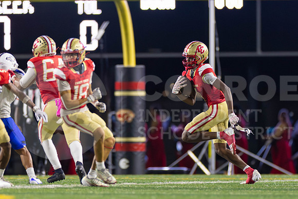 251017 New Caney vs Caney Creek Football-35
