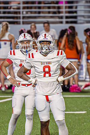 251016 Grand Oaks vs Oak Ridge Football-10