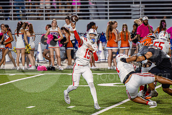 251016 Grand Oaks vs Oak Ridge Football-11