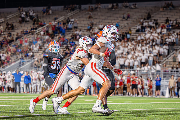 251016 Grand Oaks vs Oak Ridge Football-40