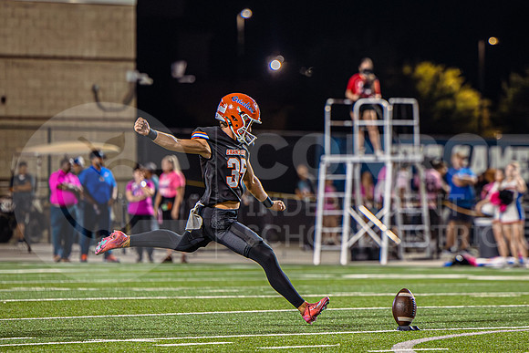 251016 Grand Oaks vs Oak Ridge Football-46