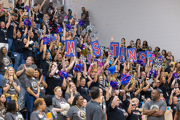 250808 CHS (Peet) Feeder Pep Rally-36