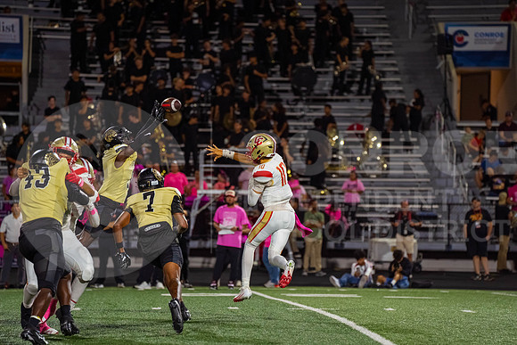 251024 Caney Creek vs Conroe Football - Natalya Chicas-41