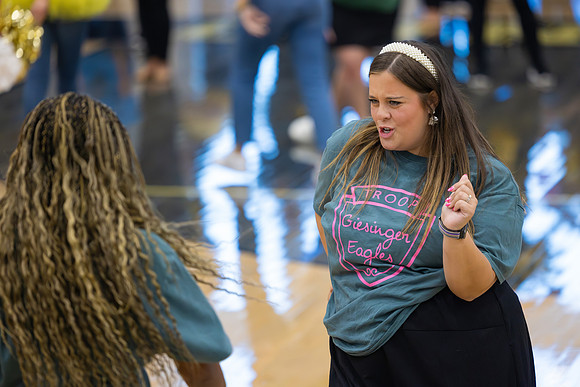 250808 CHS (Peet) Feeder Pep Rally-109
