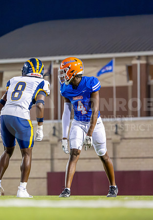 230824 Nimitz vs GOHS Football - Ralph Tallent-37